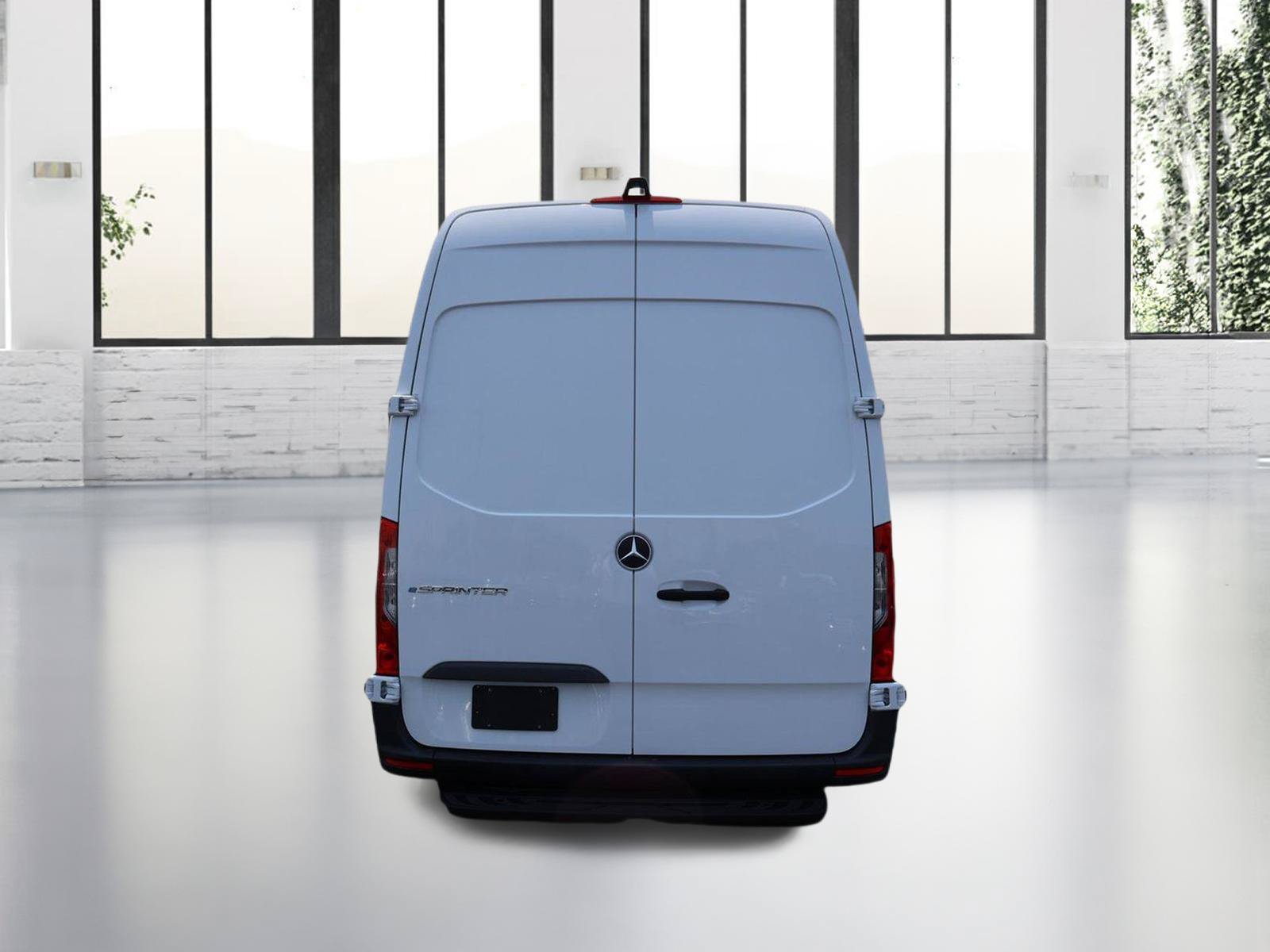 Used 2024 Mercedes-Benz eSprinter 170 Cargo image 4