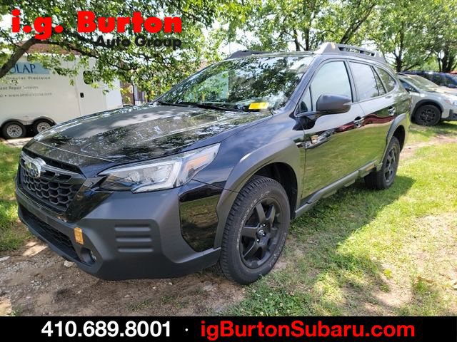 Used 2023 Subaru Outback Wilderness AWD/4WD image 3