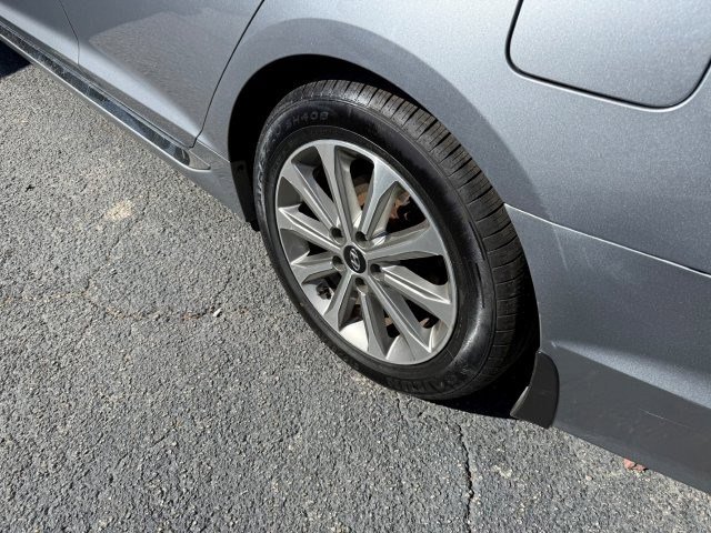 Used 2017 Hyundai Sonata Limited image 8