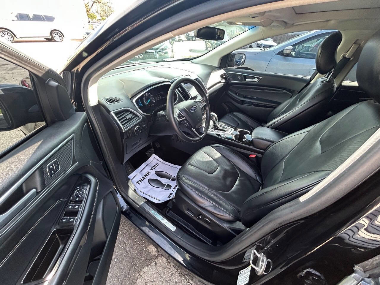 Used 2016 Ford Edge Titanium w/ Equipment Group 301A image 6