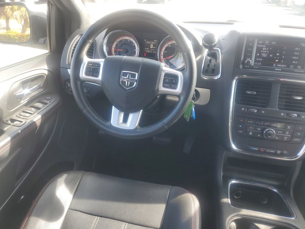 Used 2018 Dodge Grand Caravan GT image 20