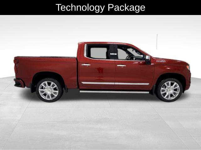 Certified 2023 Chevrolet Silverado 1500 High Country w/ Technology Package AWD/4WD image 5
