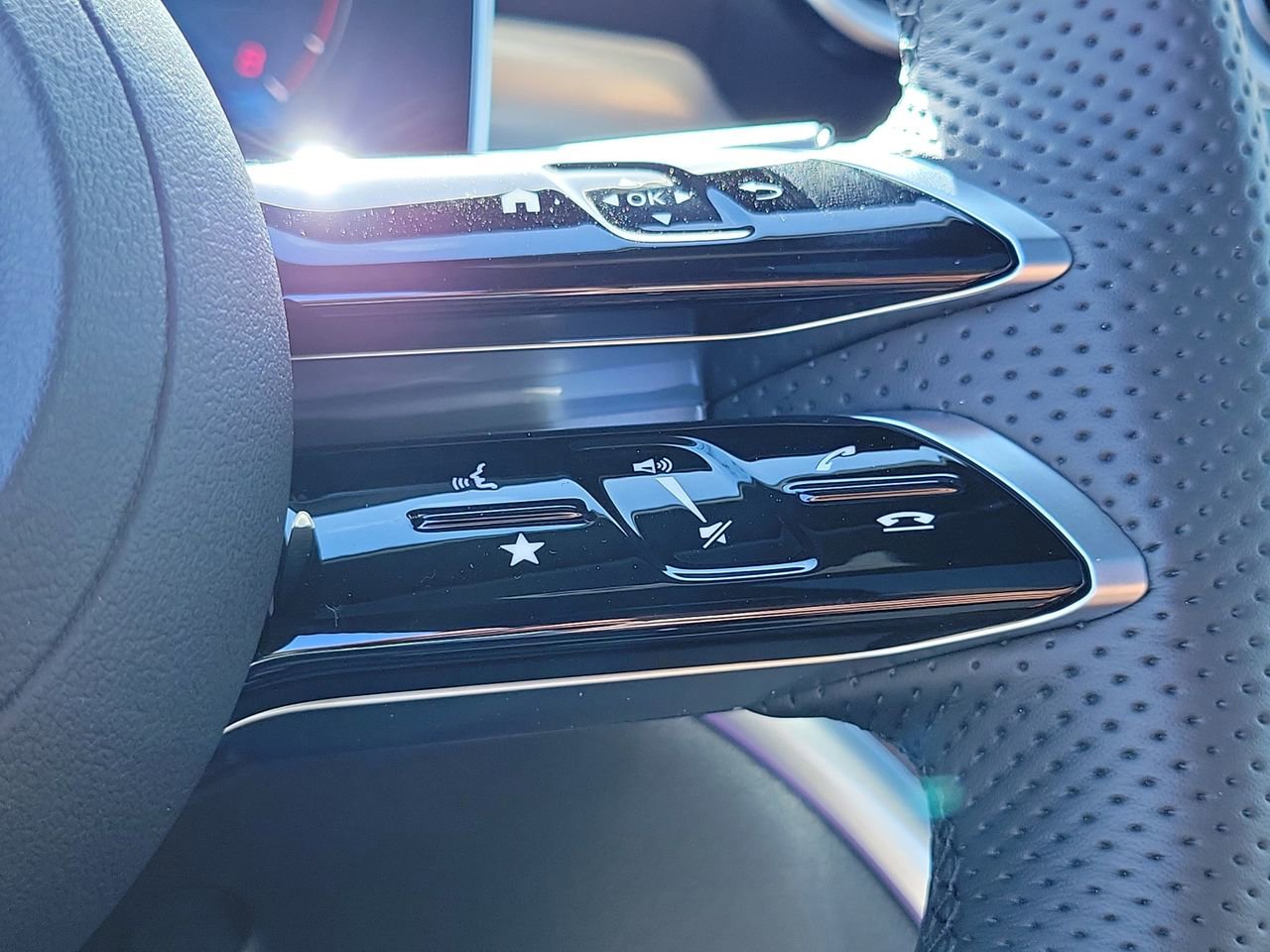 New 2026 Mercedes-Benz CLE 300 4MATIC Coupe image 28