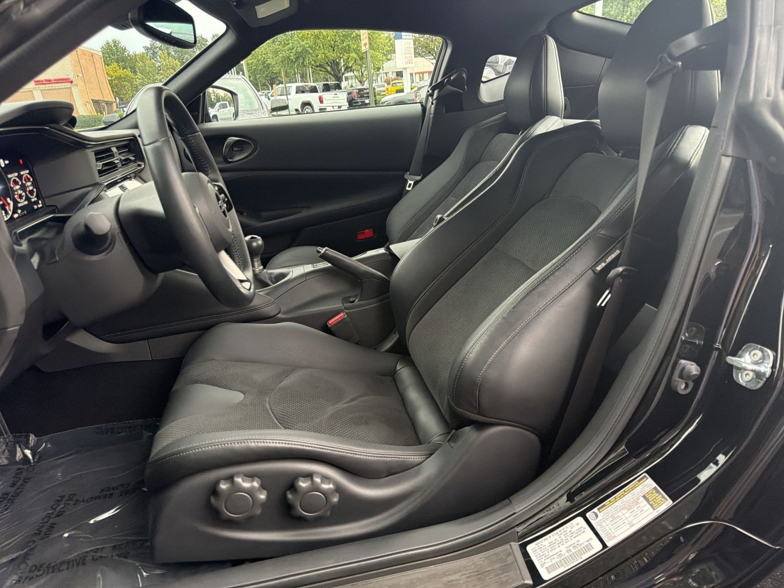 Used 2024 Nissan Z Performance w/ Floor Mat Package RWD image 13