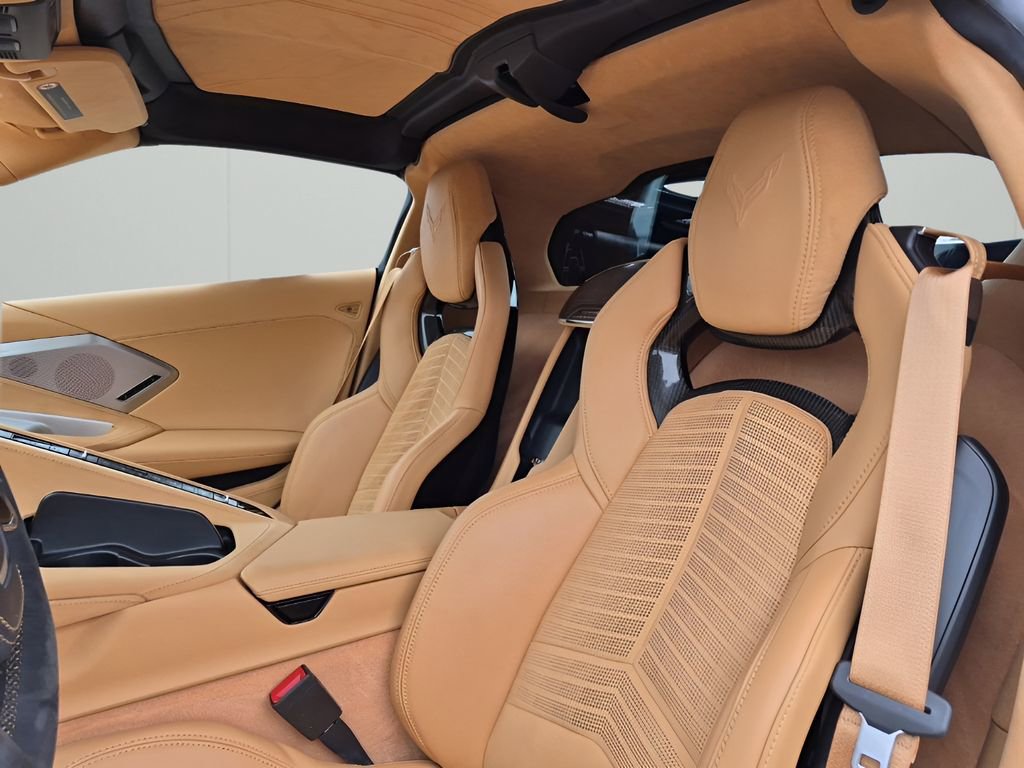 Used 2022 Chevrolet Corvette Stingray Premium Cpe w/ Engine Appearance Package image 21