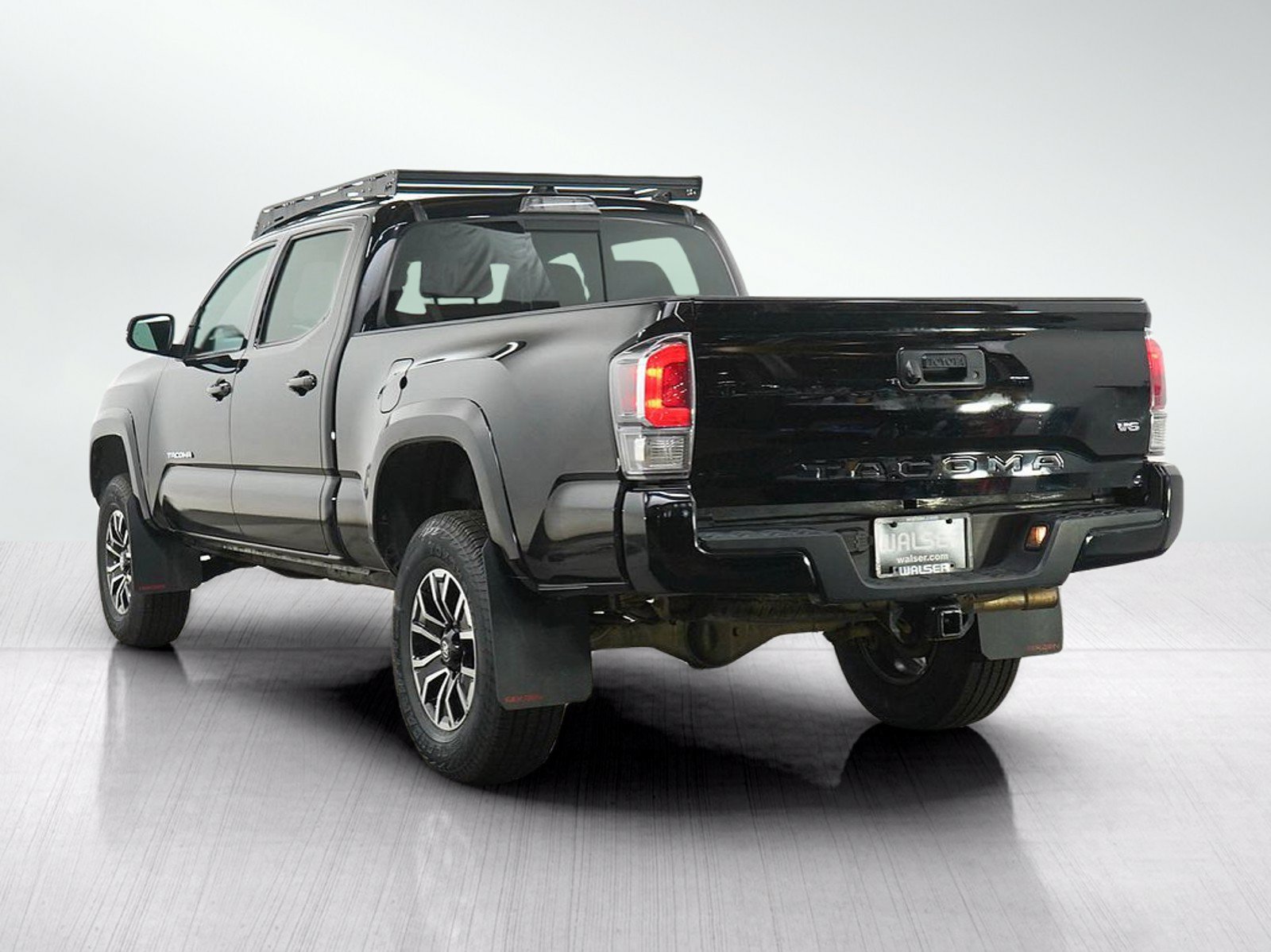 Used 2021 Toyota Tacoma TRD Off-Road AWD/4WD image 3
