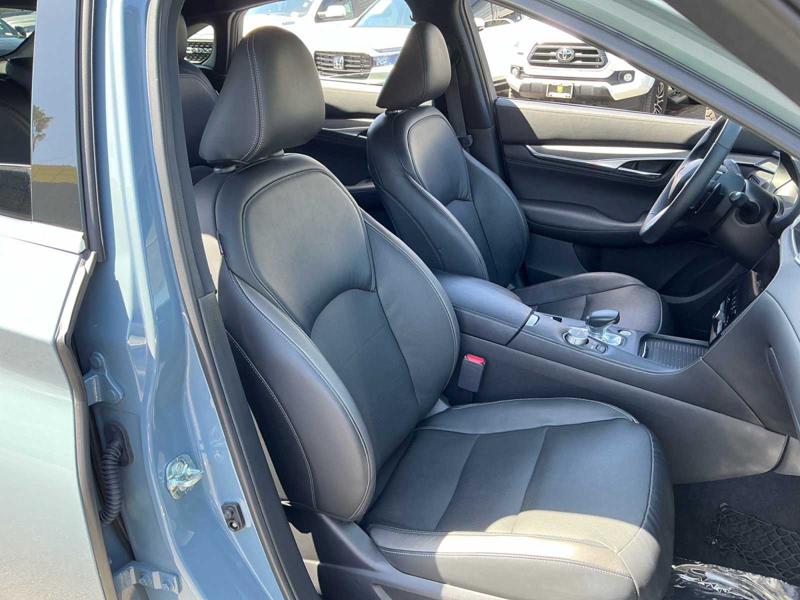 Used 2023 INFINITI QX55 Luxe w/ Cargo Package AWD/4WD image 21