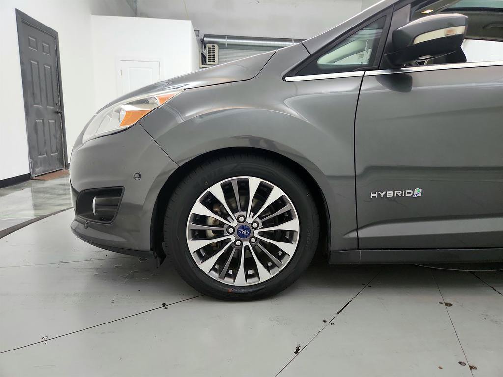 Used 2017 Ford C-MAX Titanium w/ Equipment Group 301A FWD image 30