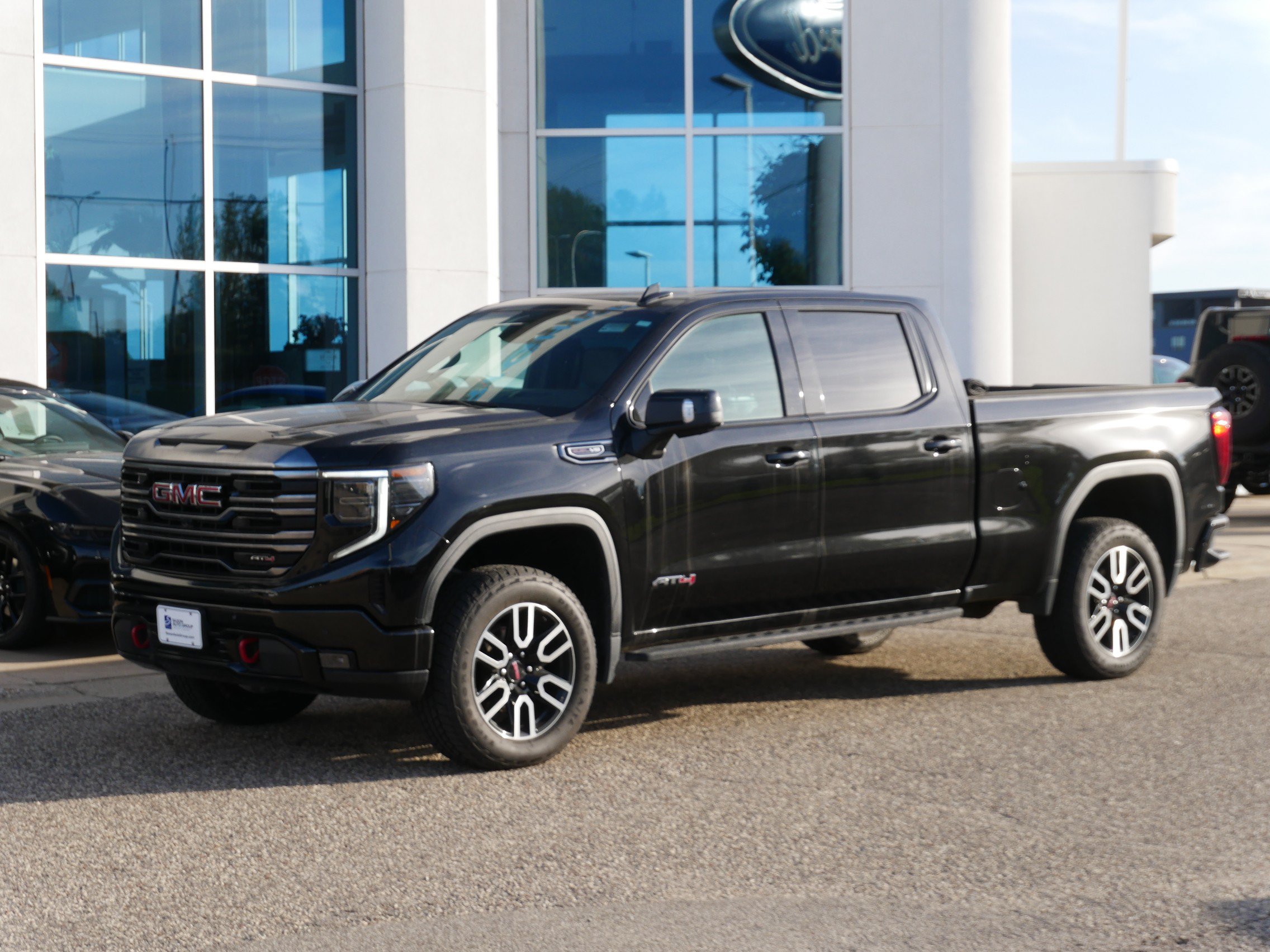 Used 2022 GMC Sierra 1500 AT4 w/ AT4 Premium Package AWD/4WD image 25