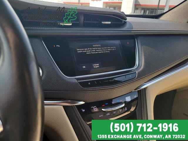 Used 2018 Cadillac XT5 Luxury w/ Driver Awareness Package image 18