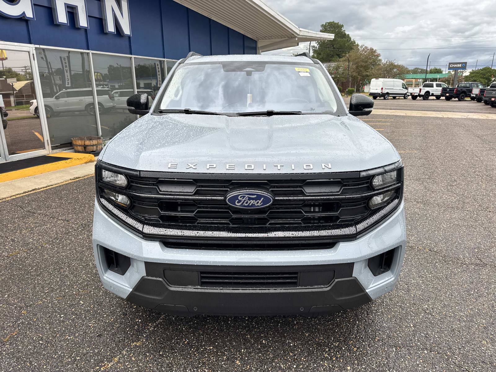 New 2025 Ford Expedition Max Active image 2