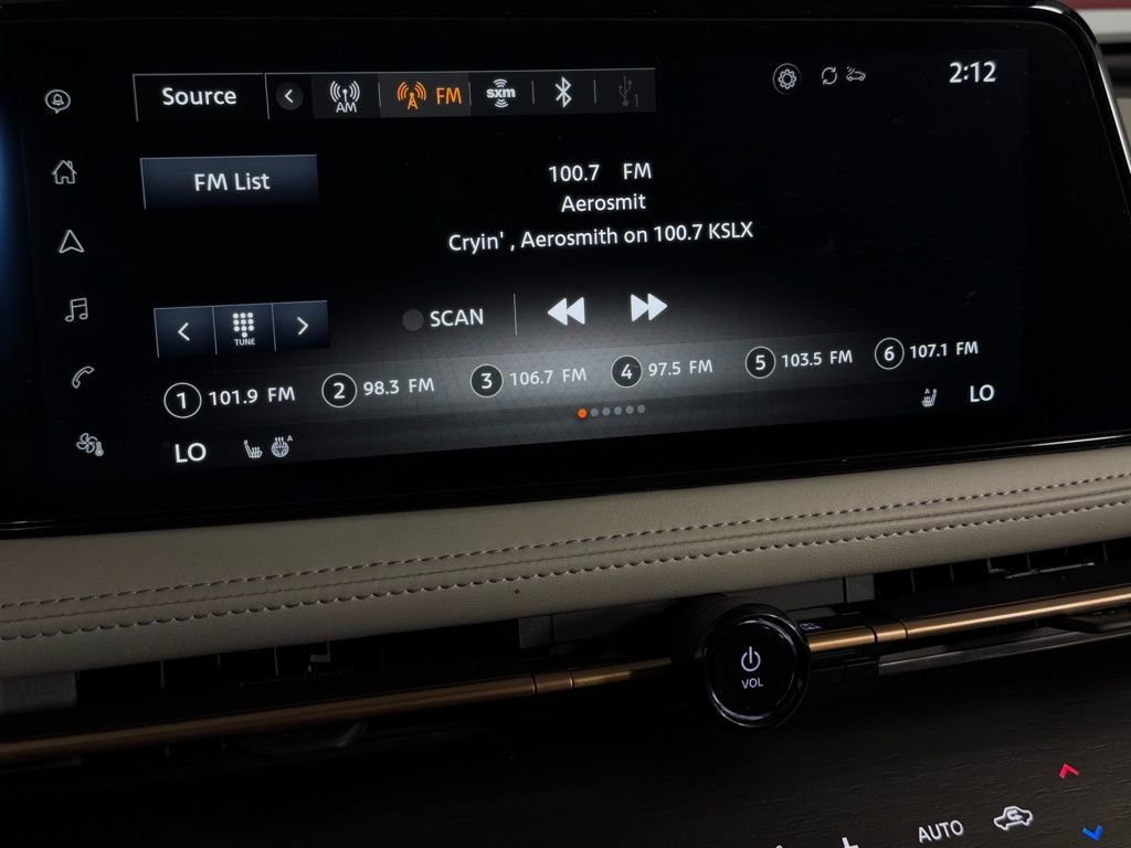 Used 2024 Nissan Ariya AWD image 19