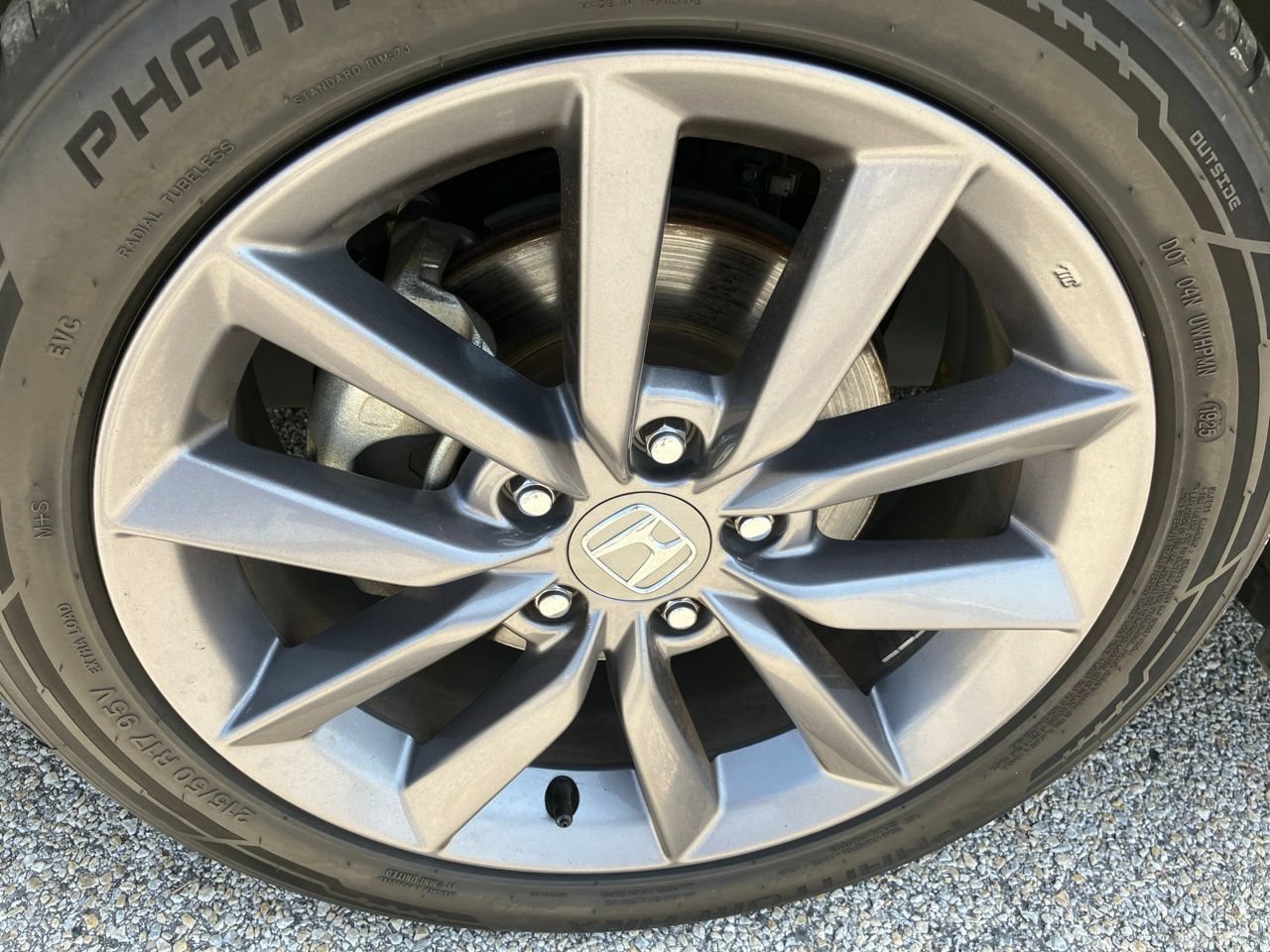 Used 2021 Honda Civic EX-L image 9