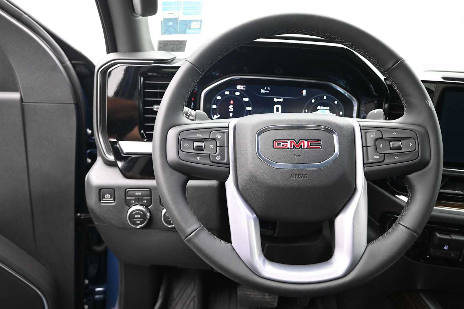 New 2026 GMC Sierra 1500 Elevation AWD/4WD image 15