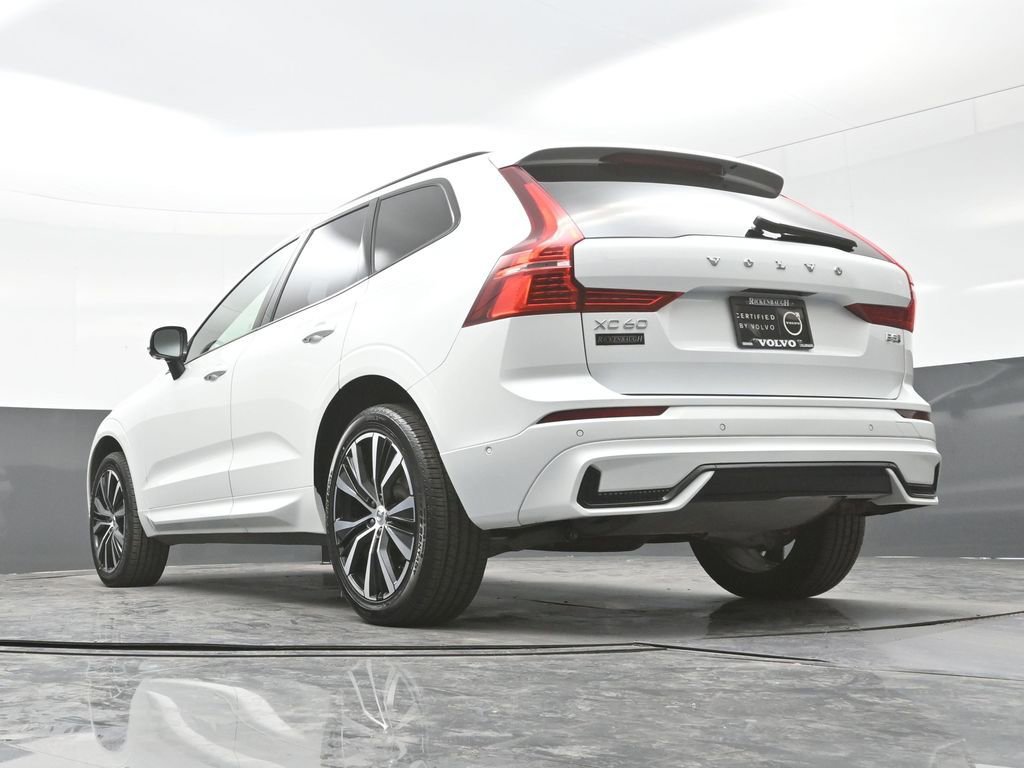 Used 2025 Volvo XC60 B5 Plus w/ Climate Package AWD/4WD image 21
