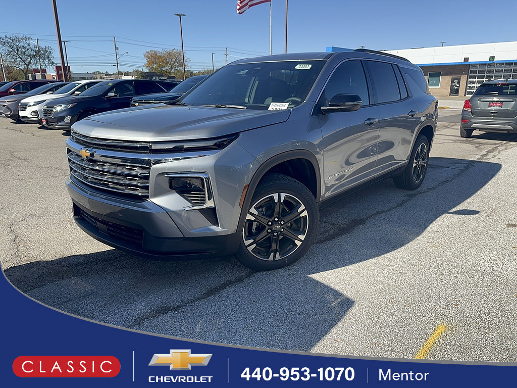 New 2027 Chevrolet Traverse LT AWD/4WD image 1