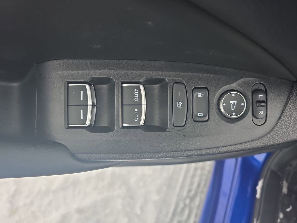 Used 2022 Honda Accord Sport image 25