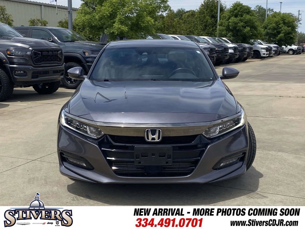Used 2019 Honda Accord Sport image 2