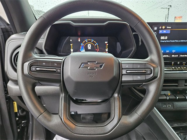 Used 2023 Chevrolet Colorado Trail Boss image 18