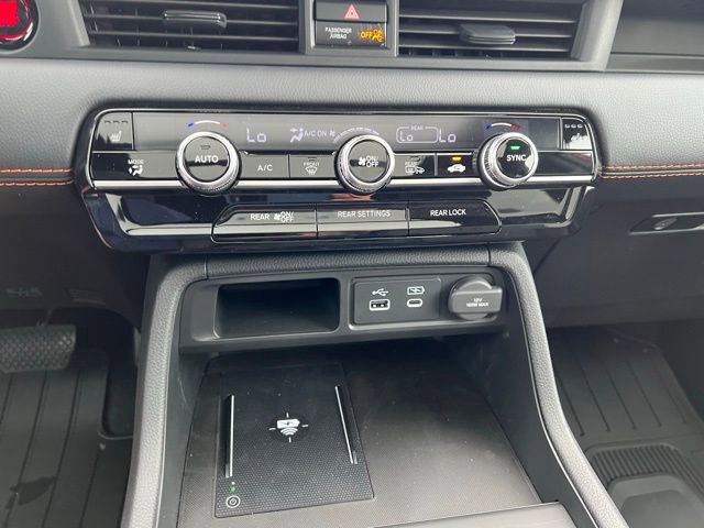 New 2025 Honda Pilot TrailSport image 21