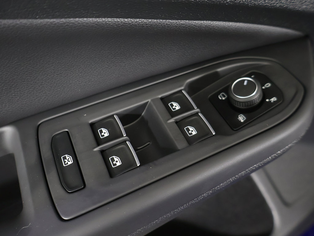 Used 2024 Volkswagen Golf R AWD/4WD image 44