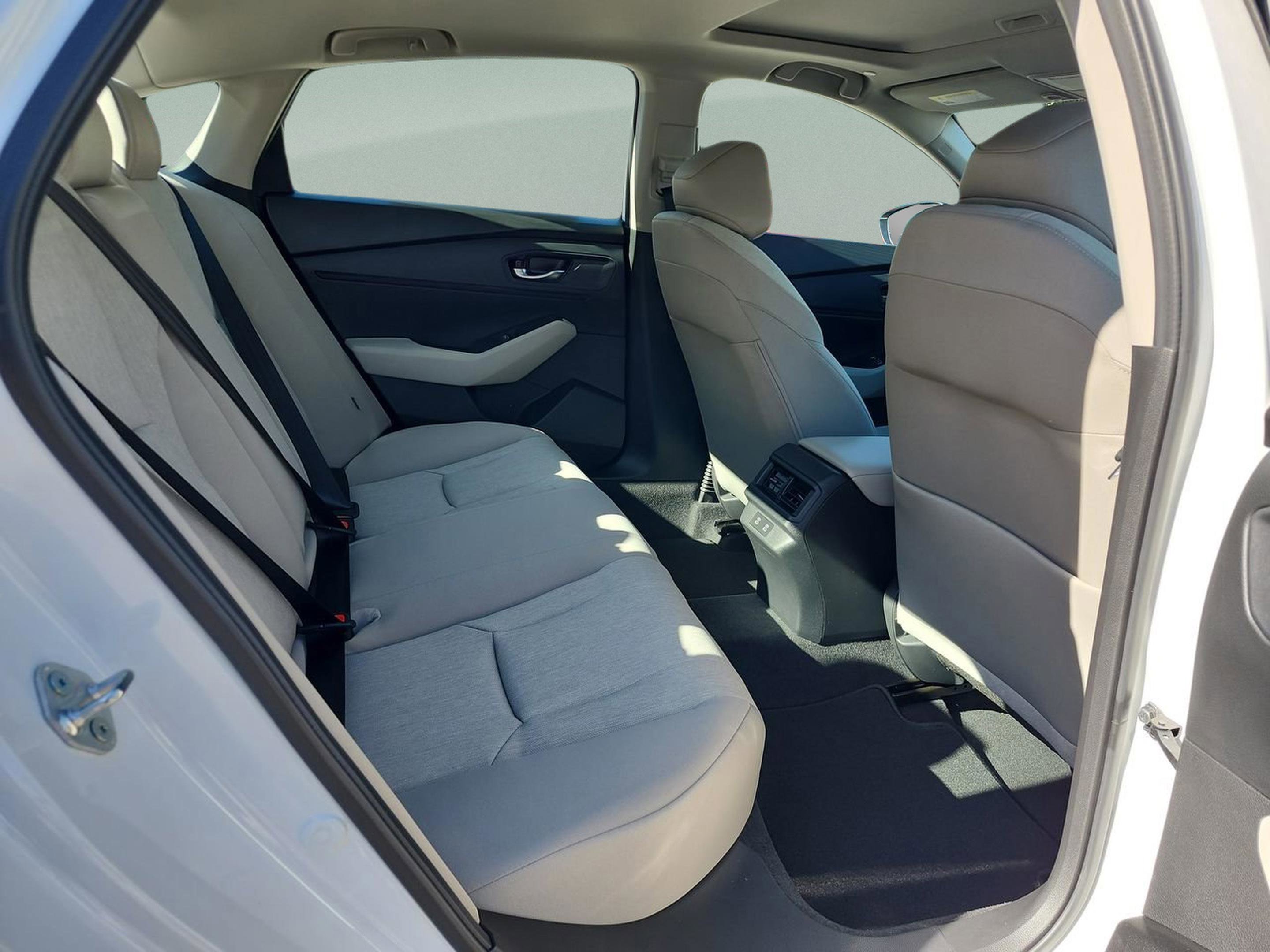 New 2025 Honda Accord SE image 17