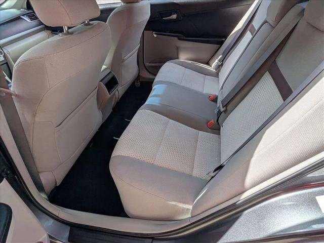 Used 2012 Toyota Camry LE image 15