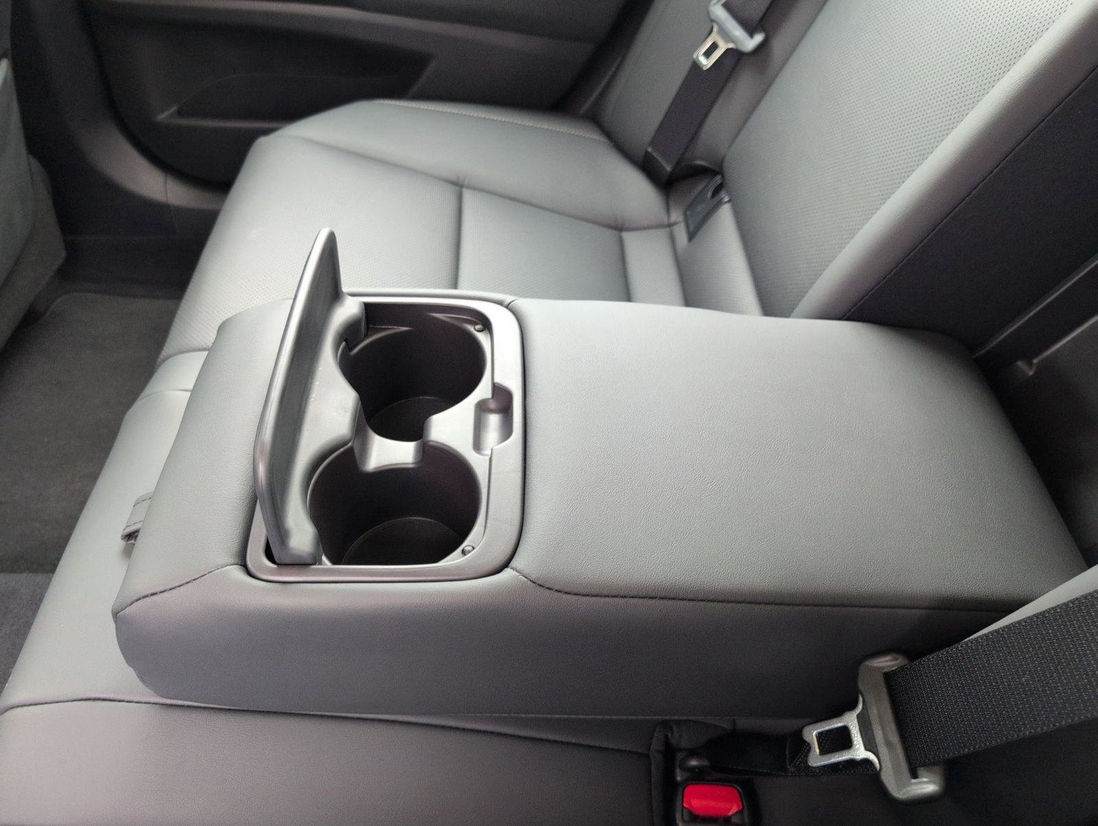 Certified 2025 Lexus ES 300h image 11