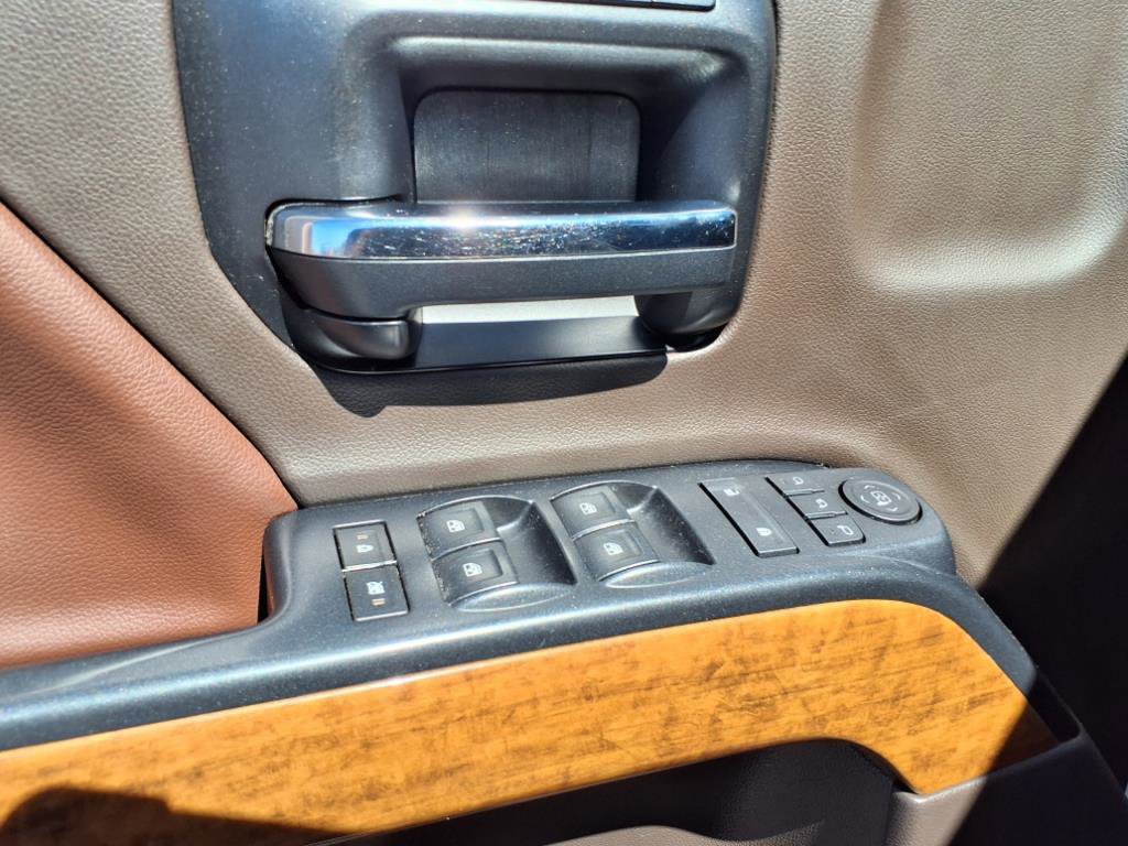 Used 2014 Chevrolet Silverado 1500 High Country w/ High Country Premium Package image 12
