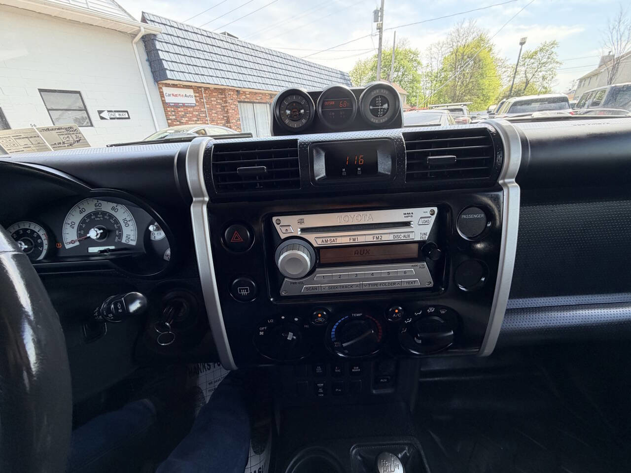 Used 2008 Toyota FJ Cruiser 4WD image 69