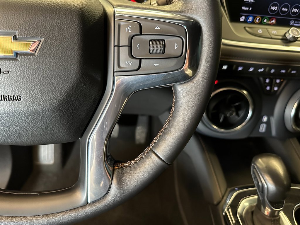 Used 2022 Chevrolet Blazer Premier image 12