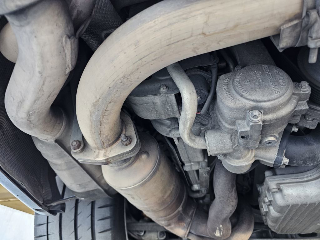 Used 2010 Porsche 911 Carrera image 17