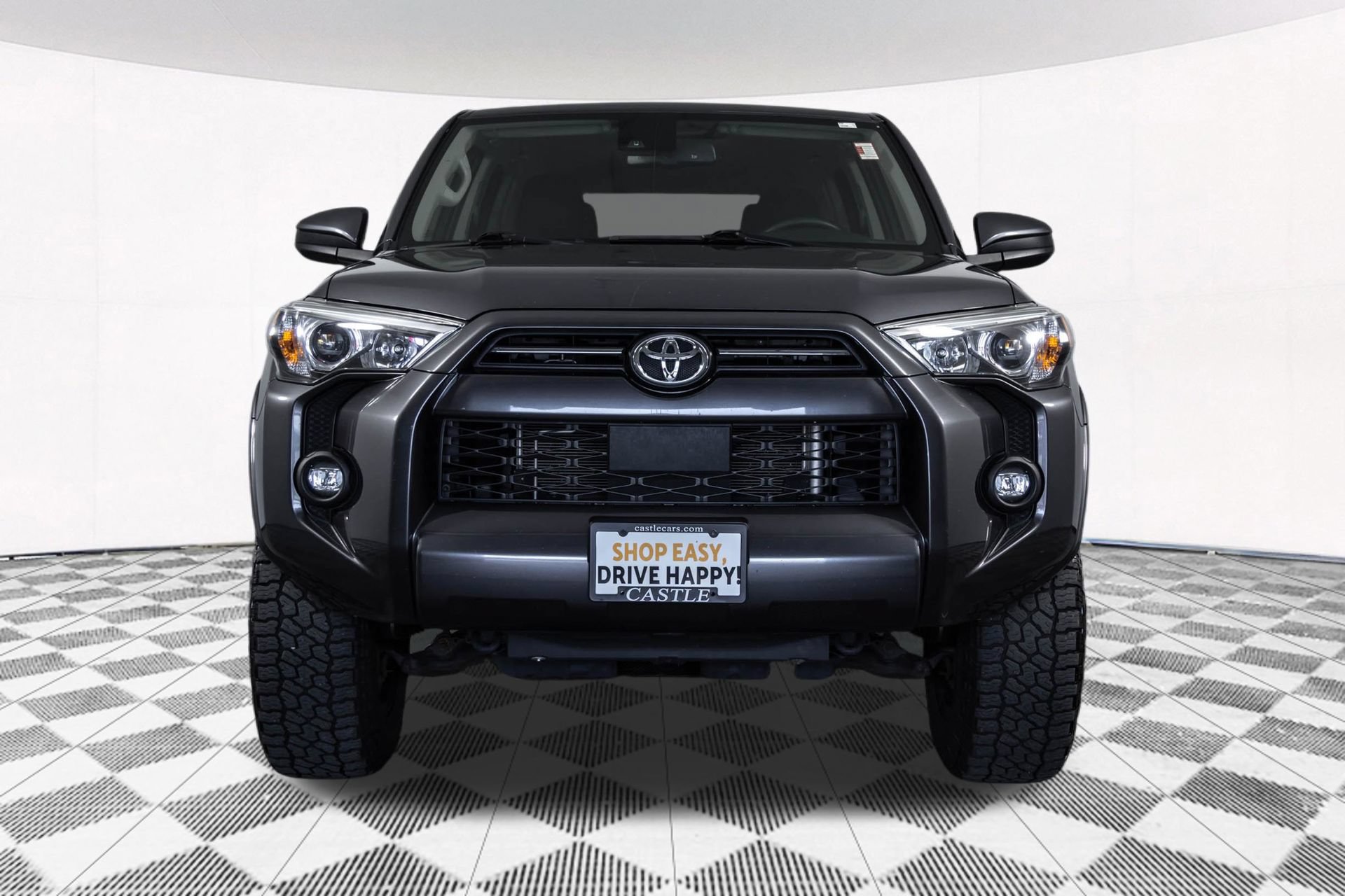 Used 2022 Toyota 4Runner SR5 AWD/4WD image 11