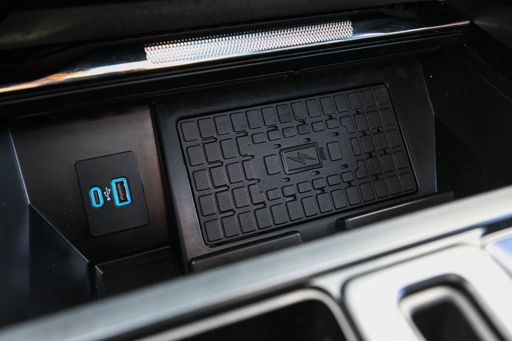 Used 2024 Ford F150 Raptor image 34