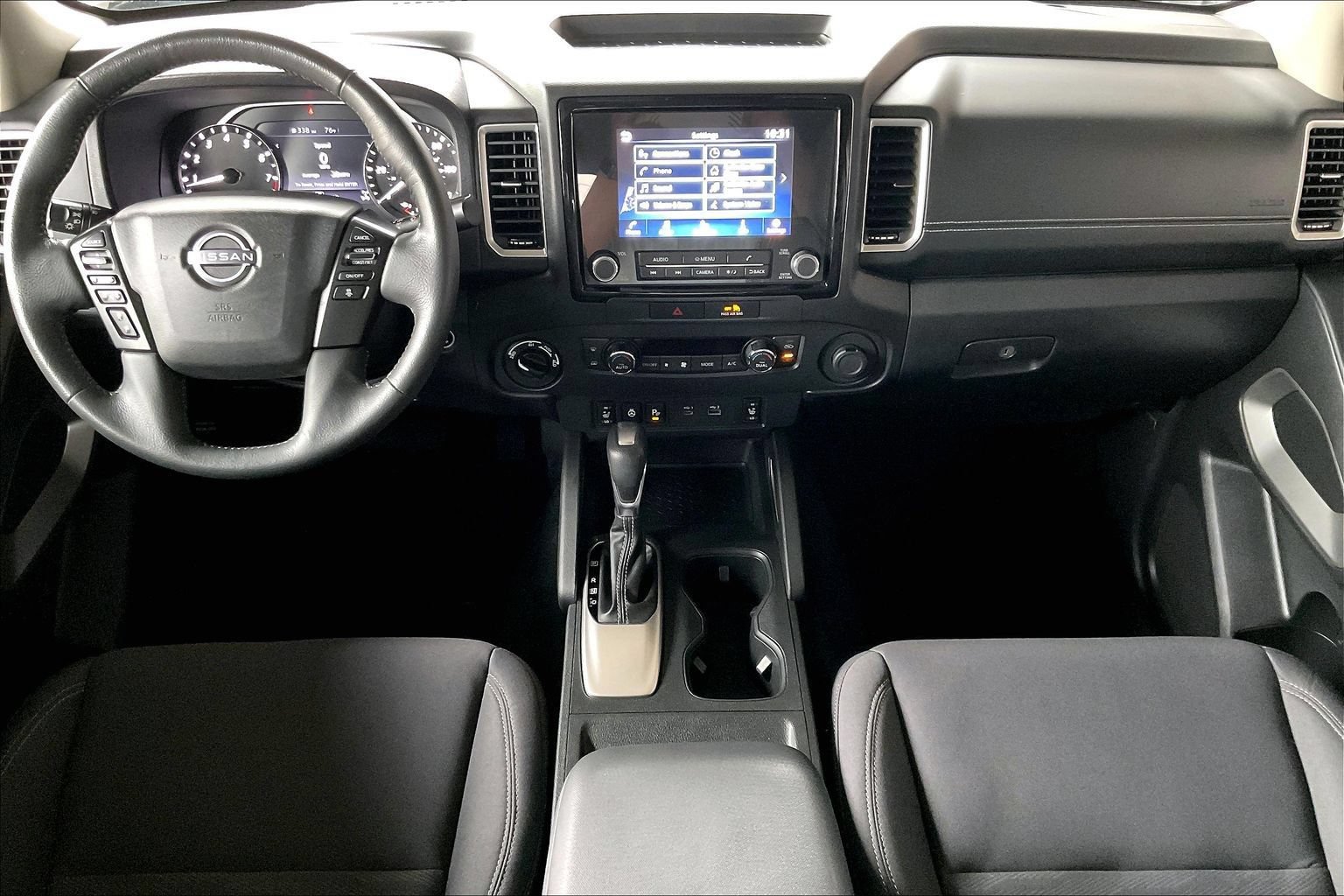 Used 2023 Nissan Frontier SV w/ SV Convenience Package AWD/4WD image 7