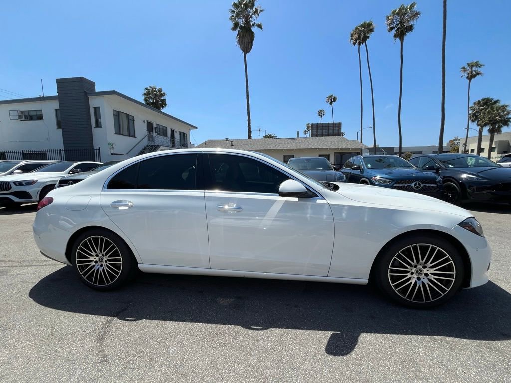 Used 2022 Mercedes-Benz C 300 Sedan w/ Exclusive Trim Package image 4