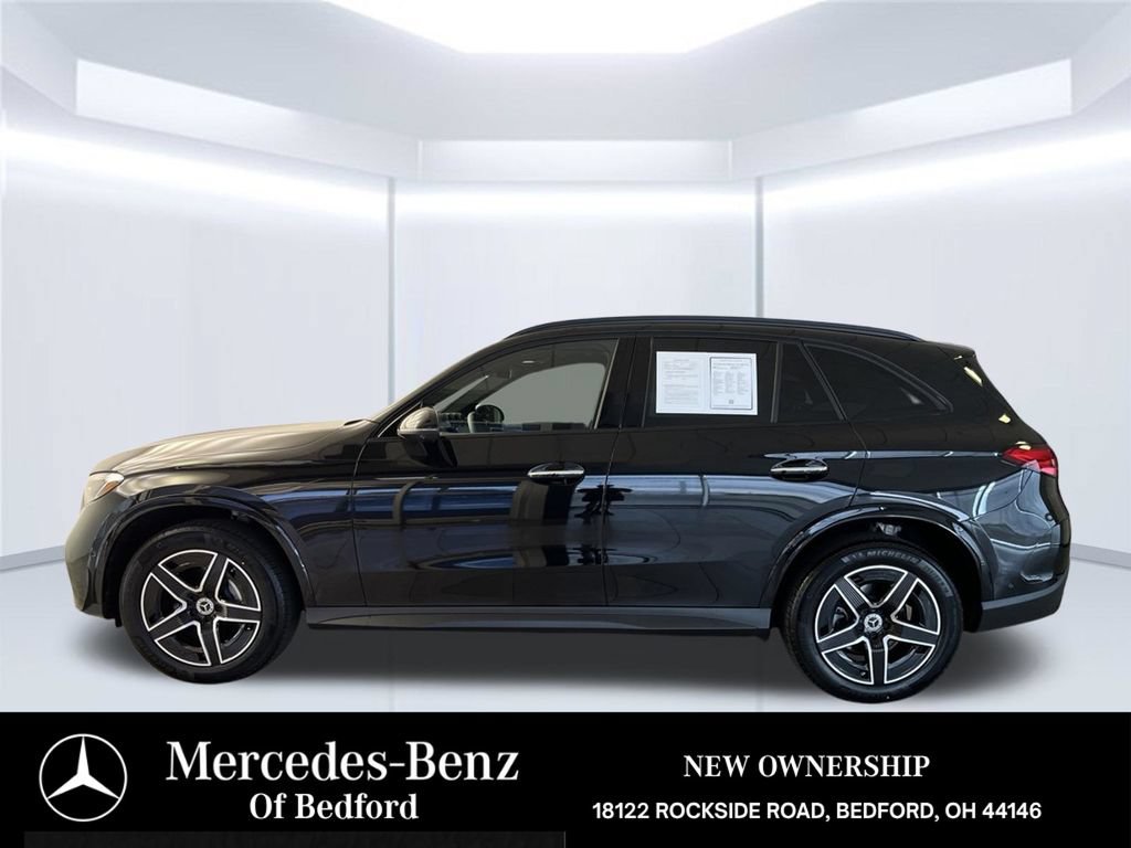 Used 2026 Mercedes-Benz GLC 300 4MATIC image 2