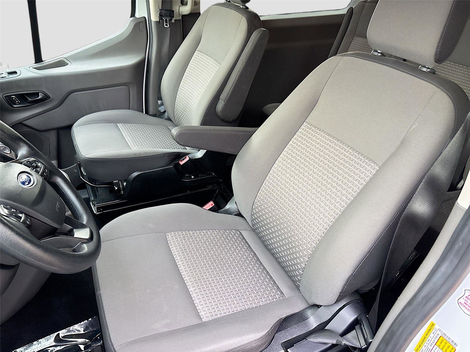 Used 2024 Ford Transit 350 XLT image 21