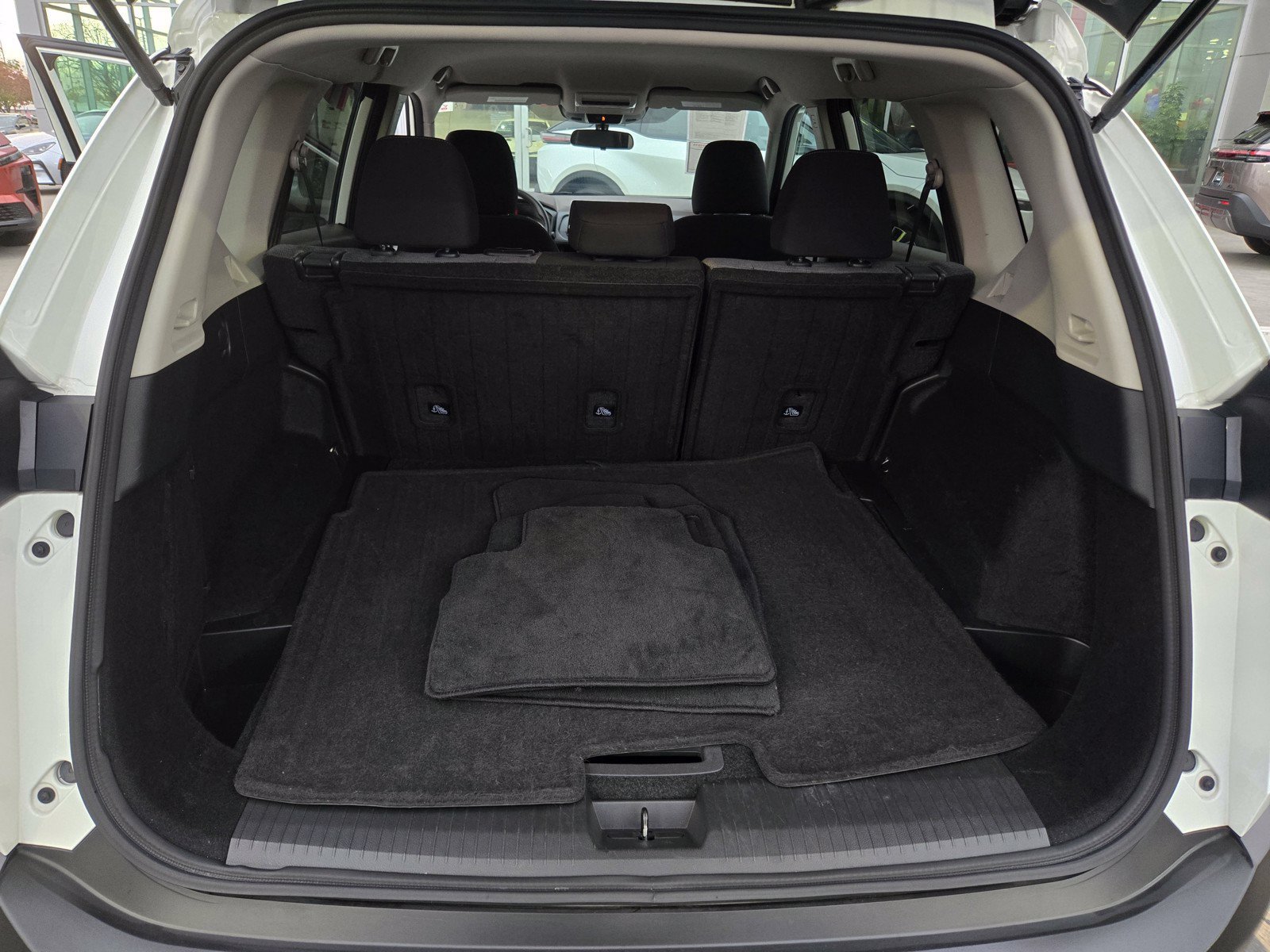 Used 2021 Nissan Rogue S FWD image 24