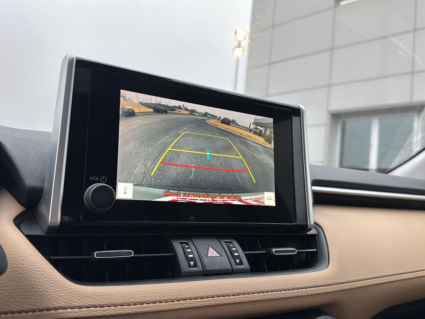 Used 2023 Toyota RAV4 XLE Premium image 23