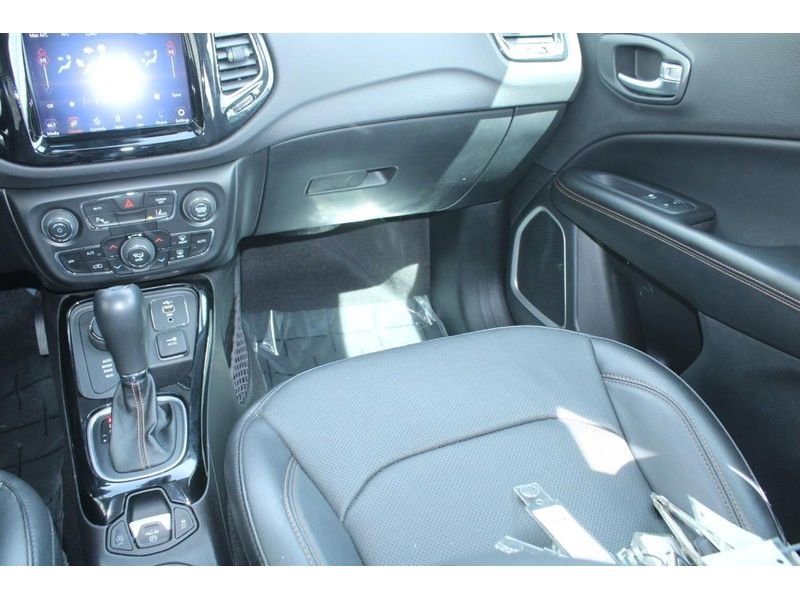 Used 2021 Jeep Compass Limited w/ Elite Interior Group image 19