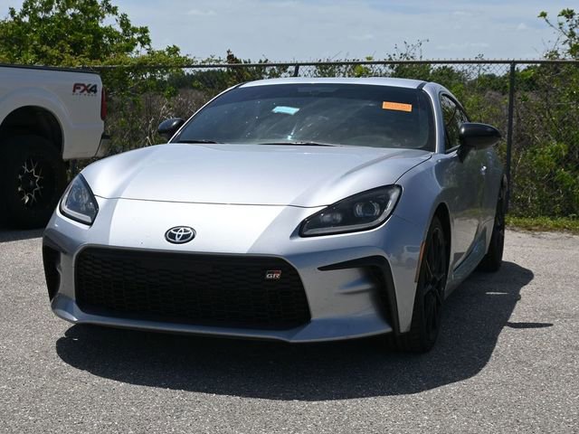 Used 2022 Toyota GR86 Premium image 4