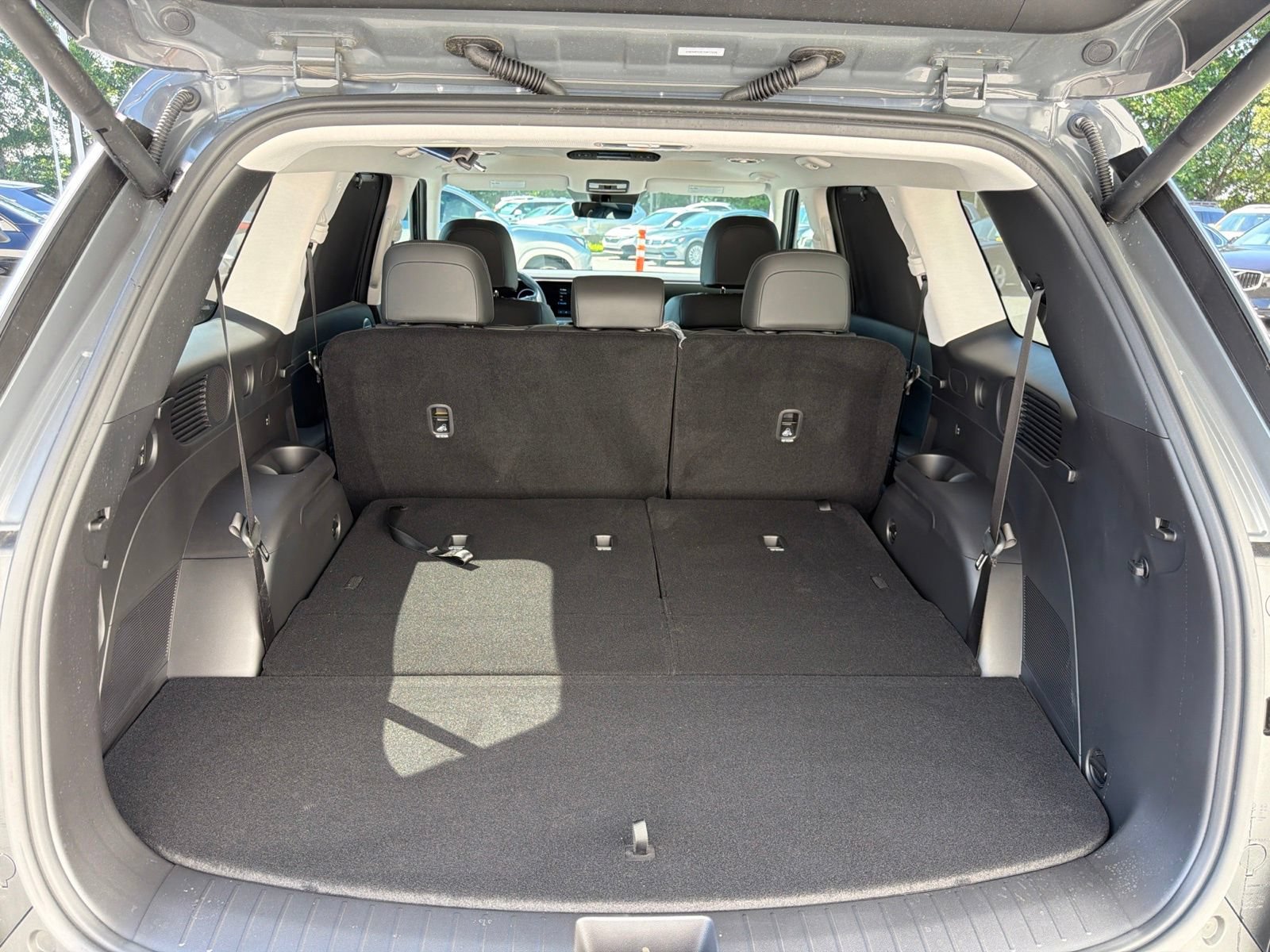 Used 2026 Hyundai Palisade SEL AWD/4WD image 14