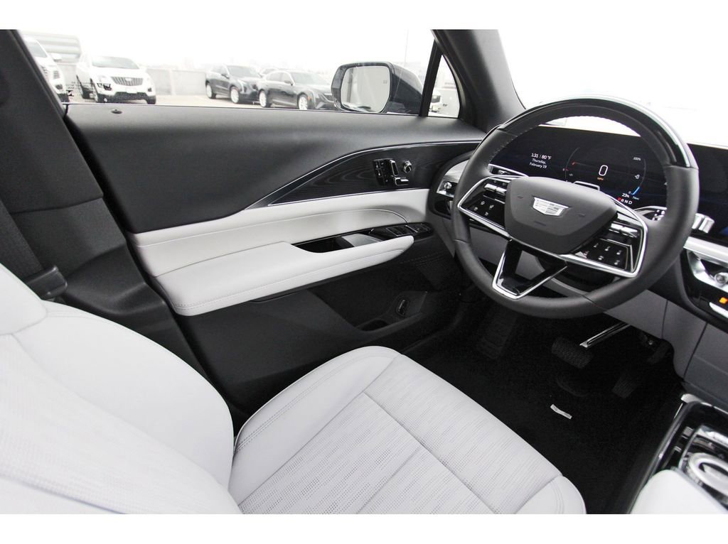 New 2026 Cadillac Lyriq Sport image 8