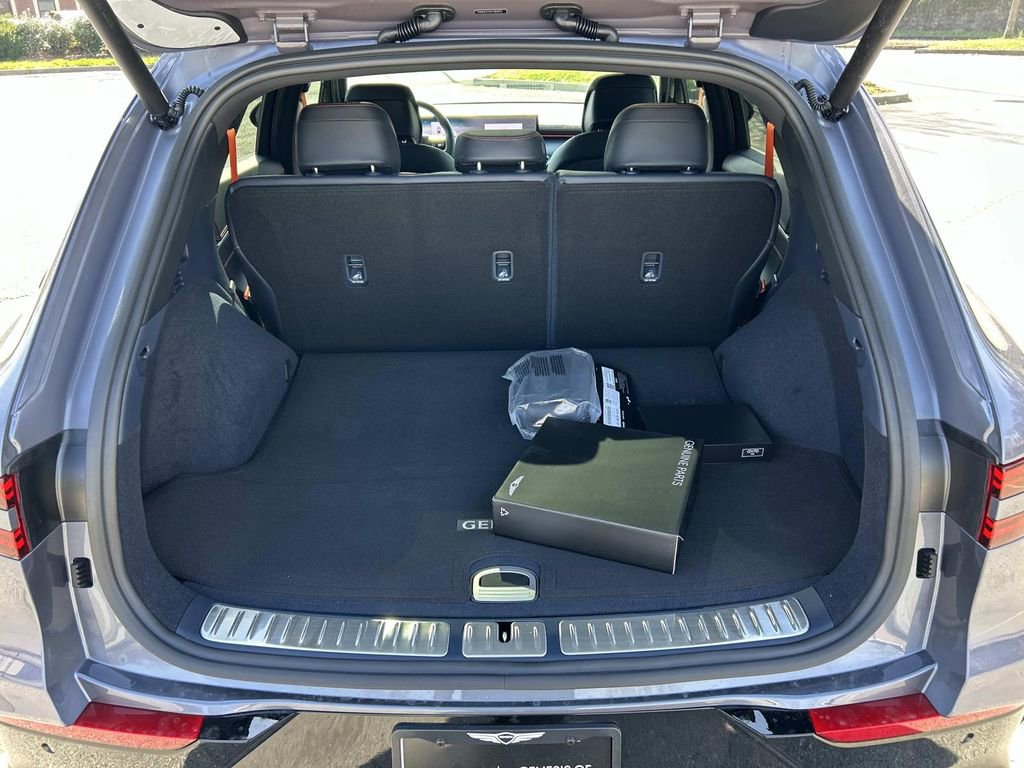 New 2026 Genesis GV70 2.5T Sport Prestige image 14