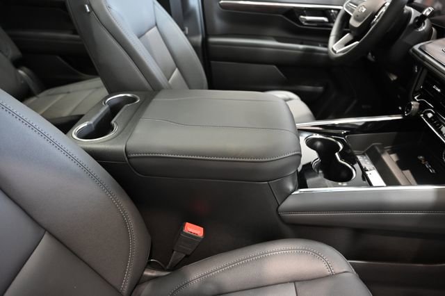 New 2026 Chevrolet Suburban Z71 w/ Comfort Package image 21