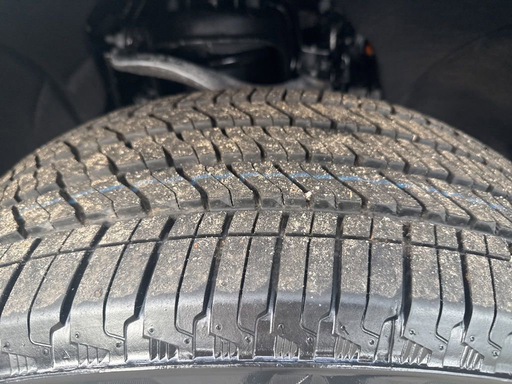 New 2026 GMC Sierra 1500 Denali Ultimate w/ LPO, Black Badging Package image 40