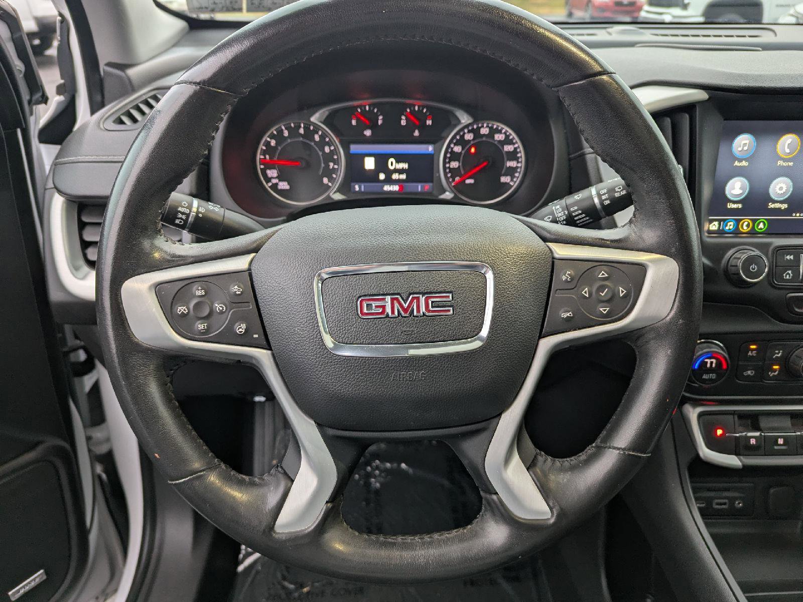 Used 2022 GMC Terrain SLT w/ Infotainment Package II image 18