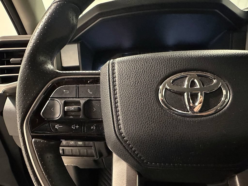 Used 2024 Toyota Tundra SR5 AWD/4WD image 32
