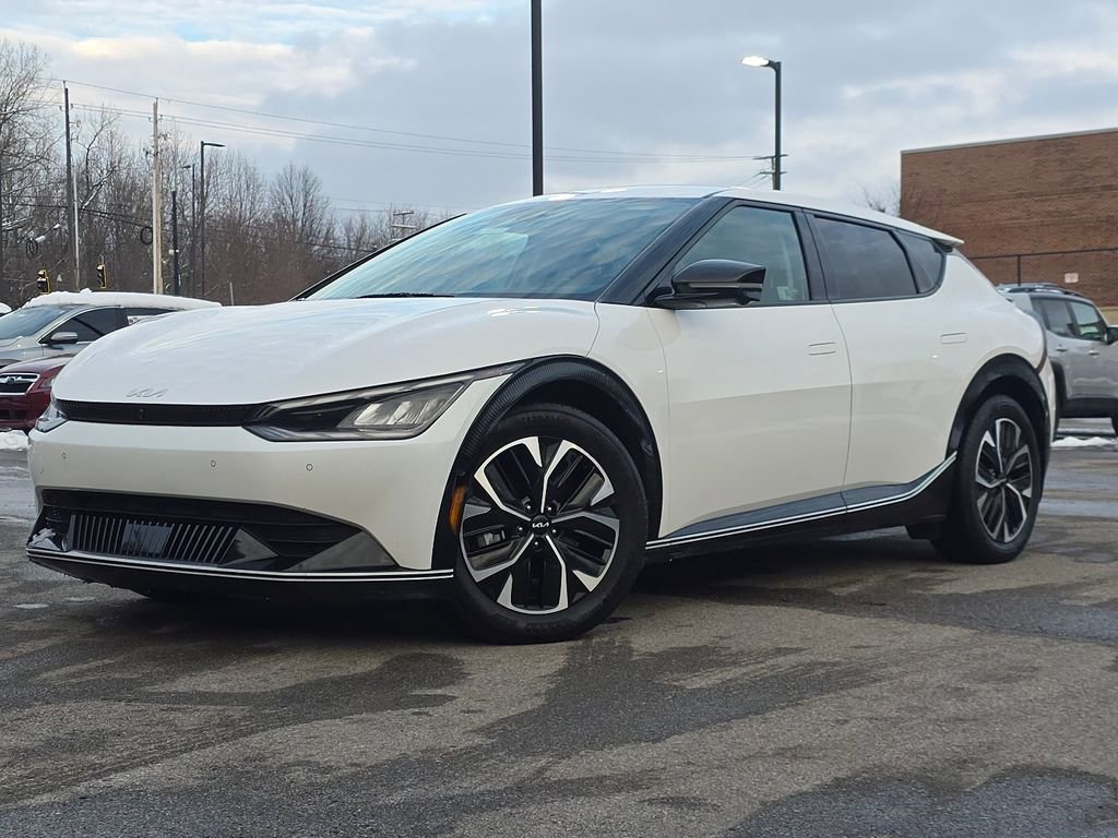 Used 2023 Kia EV6 Wind w/ Wind Technology Package image 1